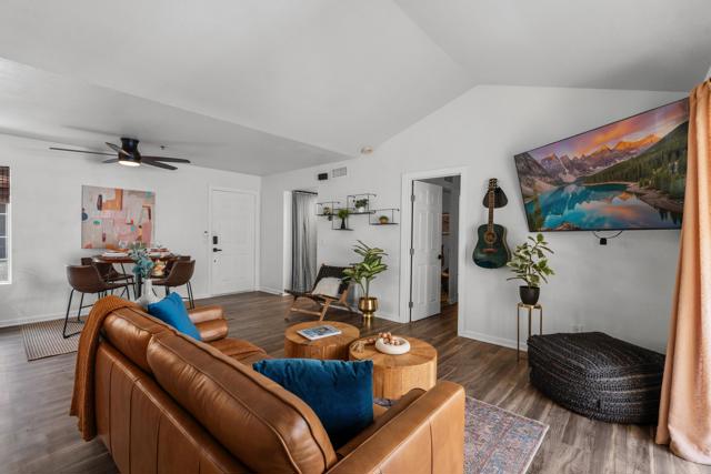 2700 Lawrence Crossley Road #105, Palm Springs, CA 92264