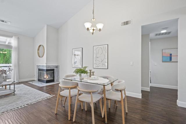 1735 Parkview Green Circle, San Jose CA: https://media.crmls.org/mediaz/546f5faf-78de-4f6f-a2dc-714d4008d23e.jpg