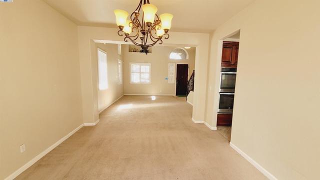 Image 5 of 39 For 4008 Madison Pointe Way