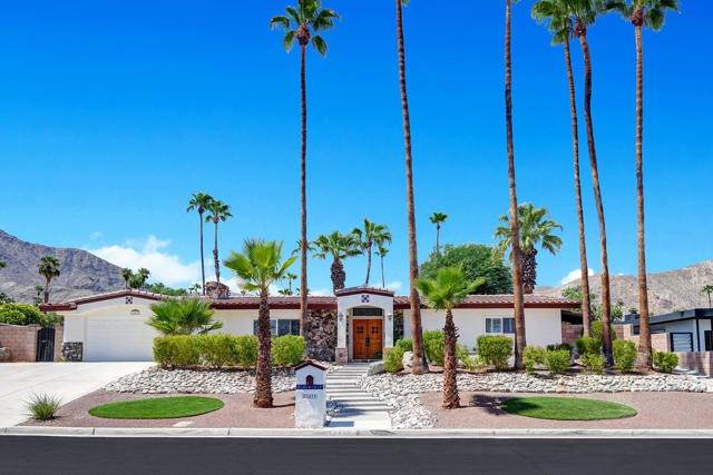 71433 Estellita Drive, Rancho Mirage CA: https://media.crmls.org/mediaz/5472c1ac-95bc-4556-8de4-c7e2e41a5245.jpg