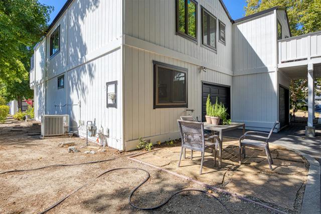 296 Grace Way, Scotts Valley CA: https://media.crmls.org/mediaz/547345fe-3694-4915-ad5f-e0d25aacc83f.jpg