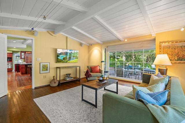 15745 Peach Hill Road, Saratoga CA: https://media.crmls.org/mediaz/54738d24-a22c-4b0b-8d7b-4d6c275e0099.jpg
