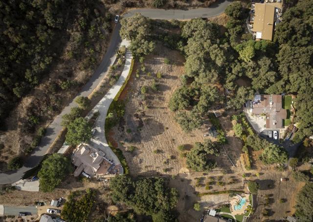 29531 Gordon Hill Road, Valley Center CA: https://media.crmls.org/mediaz/54749548-a530-4d78-abca-0e5d88bcf105.jpg