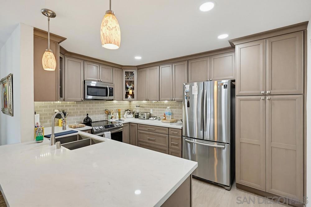 10300 Caminito Cuervo - photo 3