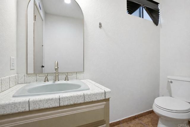 Image 38 of 42 For 3340 Skytrail Ranch Rd