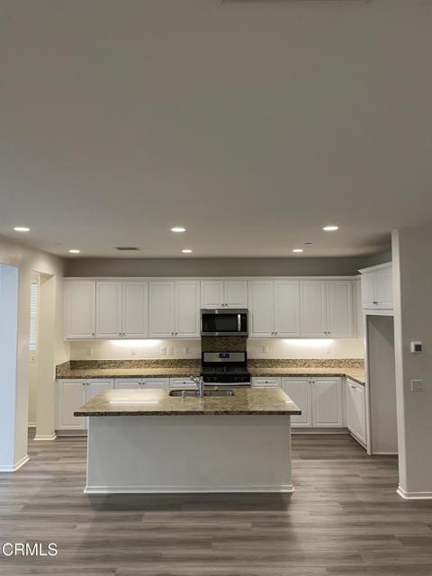 3141 E Yountville Drive, Ontario CA: https://media.crmls.org/mediaz/54762c06-c6bd-4eee-b8e2-7e3191956978.jpg
