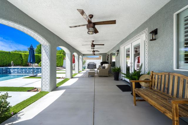 31465 Whispering Palms Trail, Cathedral City CA: https://media.crmls.org/mediaz/5476c21b-2884-4fbb-a441-2beb0be66213.jpg