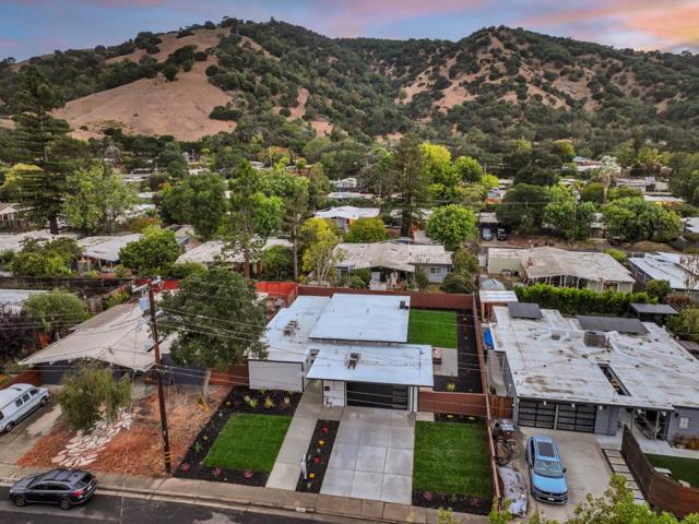 642 Appleberry Drive, San Rafael CA: https://media.crmls.org/mediaz/5477597d-070f-4083-9e0d-bf607a337115.jpg