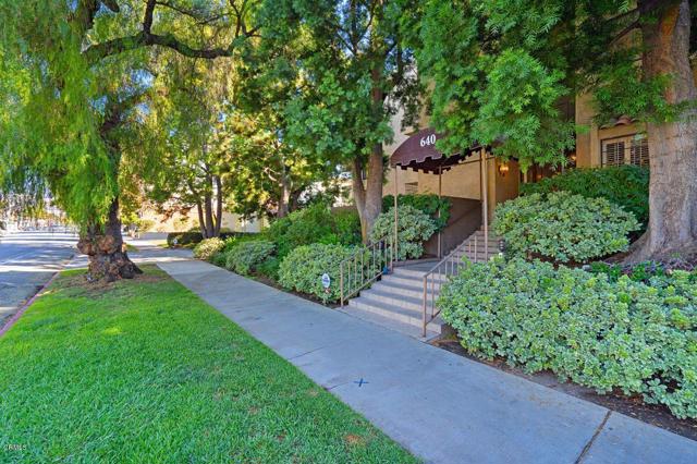 640 S Lake Ave #104, Pasadena, CA 91106