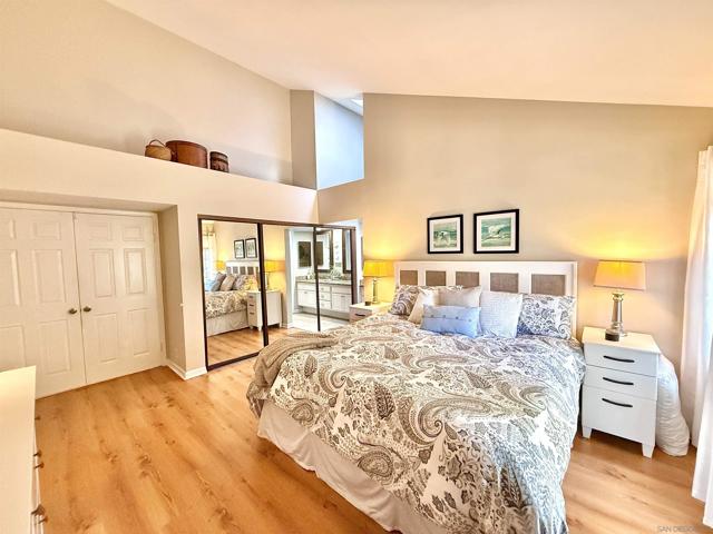 543 Rockport Ct, Encinitas CA: https://media.crmls.org/mediaz/54797591-bcbd-4d2d-b1d0-d0dd107ca6b1.jpg