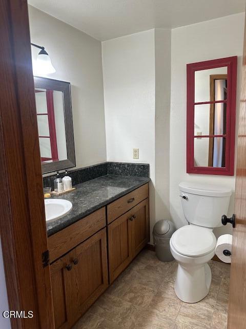 Detail Gallery Image 8 of 21 For 2613 Pierpont Bld, Ventura,  CA 93001 - 3 Beds | 2/1 Baths