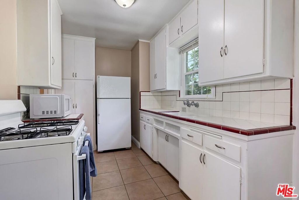 MLS #25548317 image #19