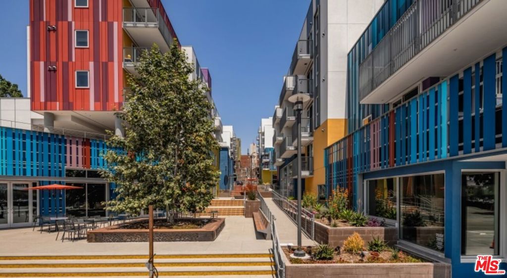 MLS #25619925 image #19