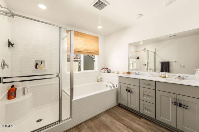 Detail Gallery Image 16 of 32 For 354 Autumn Path Ln, Santa Paula,  CA 93060 - 3 Beds | 2/1 Baths