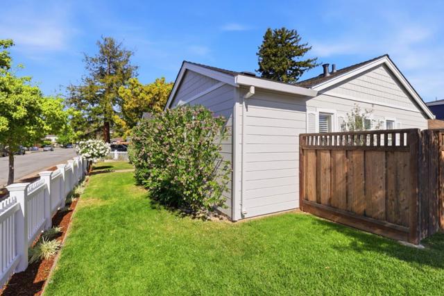 1931 James Avenue, Redwood City CA: https://media.crmls.org/mediaz/547d8763-82d5-4432-a8cd-46077fc1dc75.jpg
