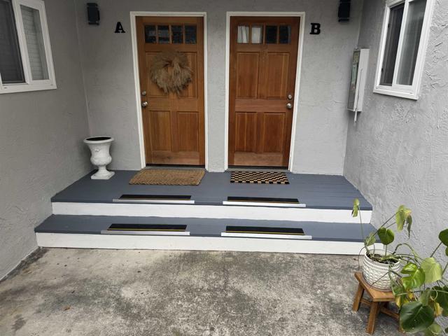 Detail Gallery Image 3 of 4 For 2068 Montgomery Avenue, Cardiff By The Sea,  CA 92007 - – Beds | – Baths