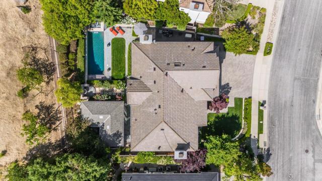 6541 Stonehill Drive, San Jose CA: https://media.crmls.org/mediaz/54806389-0b0b-4394-b679-f739050f3b91.jpg