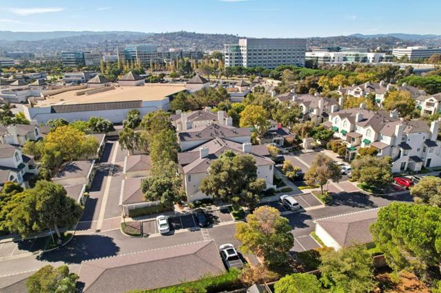 2508 Hastings Shore Lane, Redwood City CA: https://media.crmls.org/mediaz/54811372-51cb-4d0c-843d-4858256c3635.jpg