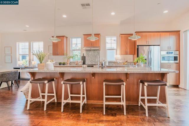 4228 Loyalton Rd, Dublin CA: https://media.crmls.org/mediaz/548143c5-7e67-4e28-840a-819c38705d01.jpg