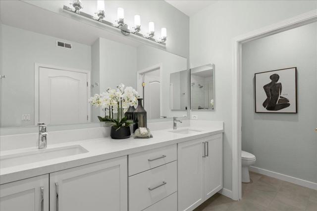 1951 Ofarrell Street, San Mateo CA: https://media.crmls.org/mediaz/54814a12-c87a-4627-8684-9a699b001cc8.jpg