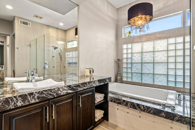 851 Mesa Grande Drive, Palm Desert, CA 92211