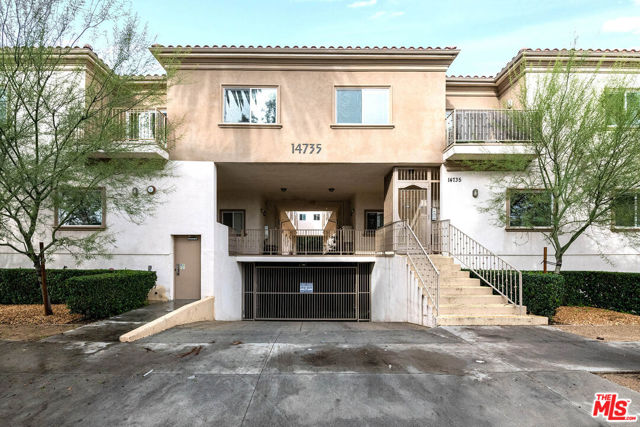 14735 Friar Street, Van Nuys CA: https://media.crmls.org/mediaz/548242f9-61d2-439b-82a2-3a4b759d3678.jpg