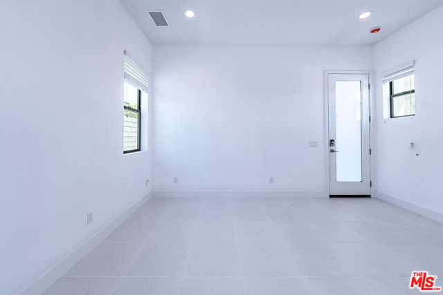 75601 Montage, Palm Desert CA: https://media.crmls.org/mediaz/5482731a-3d28-40dc-9cb1-ffe922b2657e.jpg