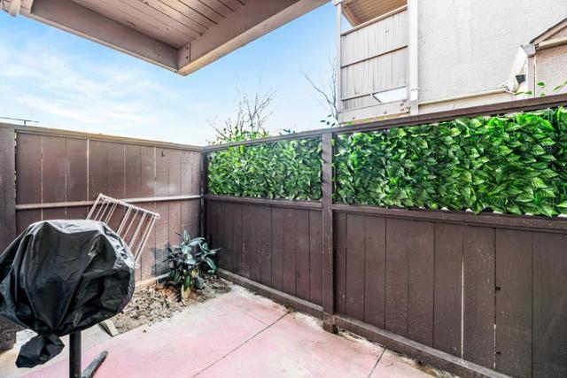 3154 Shelter Creek Lane, San Bruno CA: https://media.crmls.org/mediaz/548296f5-5867-47d8-b800-f4cc8908ee9f.jpg