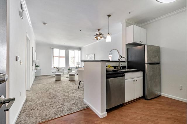 801 S Winchester Boulevard, San Jose CA: https://media.crmls.org/mediaz/548355cc-8804-4713-96f9-5c0778c407c3.jpg