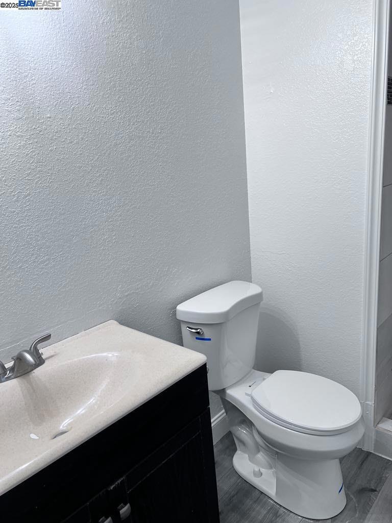 https://media.crmls.org/mediaz/54835deb-ae9f-4d12-a701-559f7ecf5798.jpg?preset=X-Large
