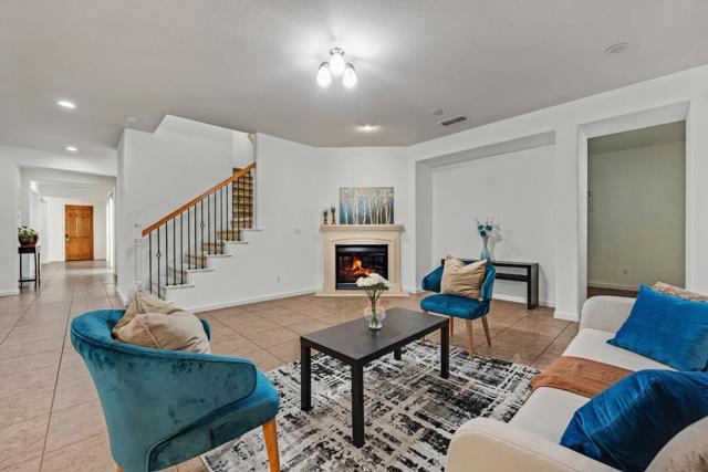 134 N Menlo Park Street, Mountain House CA: https://media.crmls.org/mediaz/54844b92-a393-4ba5-8759-6cf9a44738f8.jpg