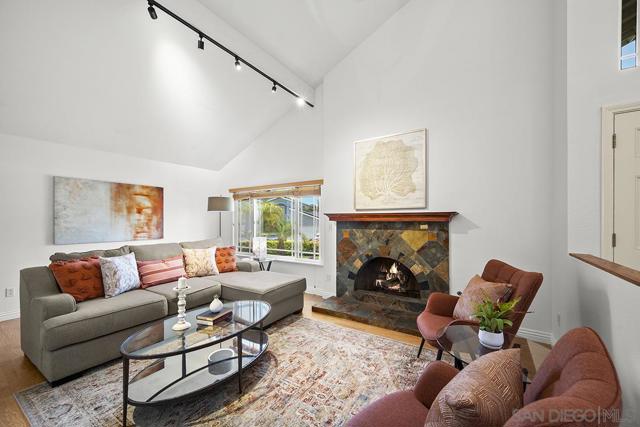 4635 Pauling Avenue, San Diego CA: https://media.crmls.org/mediaz/548473a6-43e8-4760-a246-9b49ac9f510b.jpg