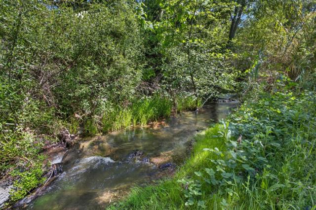 20450 Almaden Road, San Jose CA: https://media.crmls.org/mediaz/5484b95b-f0f3-468e-8919-37dd57fa423e.jpg