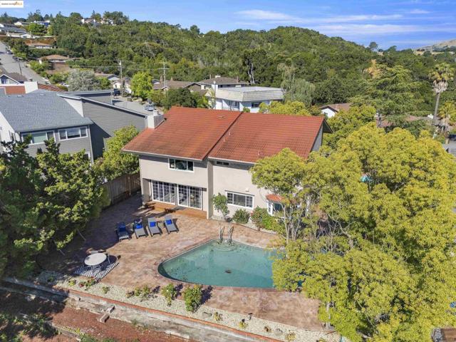 1051 Lea Drive, San Rafael CA: https://media.crmls.org/mediaz/54859b7d-d91c-4a64-8446-f4779f58d4ea.jpg