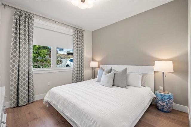115 Wika Ranch Court, Redwood City CA: https://media.crmls.org/mediaz/5485bb1a-7495-480b-85a1-cd29f2739480.jpg