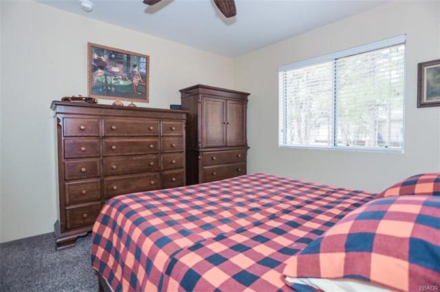 2324 Manzanita Lane, Big Bear CA: https://media.crmls.org/mediaz/54864818-024e-45a1-873d-f4311b912bcc.jpg