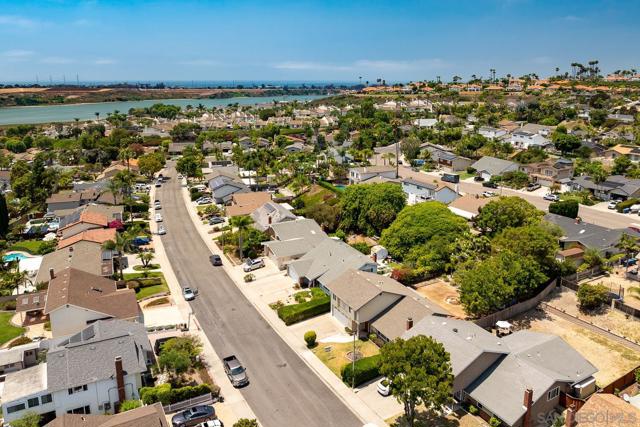 4886 Sevilla Way, Carlsbad, California 92008, 3 Bedrooms Bedrooms, ,2 BathroomsBathrooms,Single Family Residence,For Sale,Sevilla Way,240021962SD