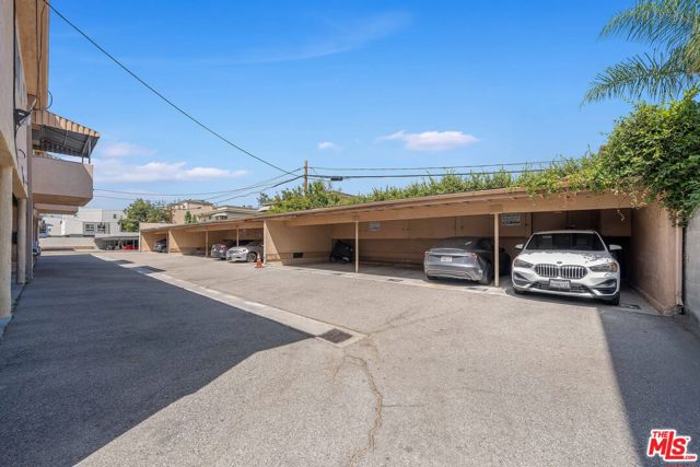 2 Bed Home for Sale in Los Angeles, California