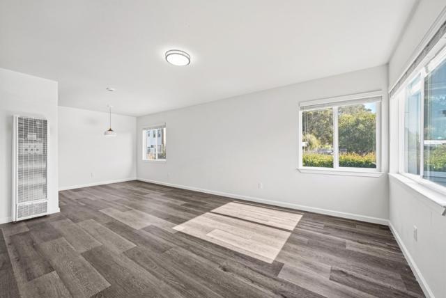 7876 Bancroft Avenue, Oakland CA: https://media.crmls.org/mediaz/548a30ba-9ba1-4d37-bd91-bf58c4af5731.jpg