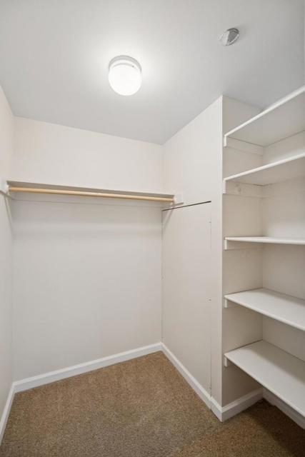 555 Laurel Avenue, San Mateo CA: https://media.crmls.org/mediaz/548b6e0e-c913-486f-9f7f-2906389bea7c.jpg