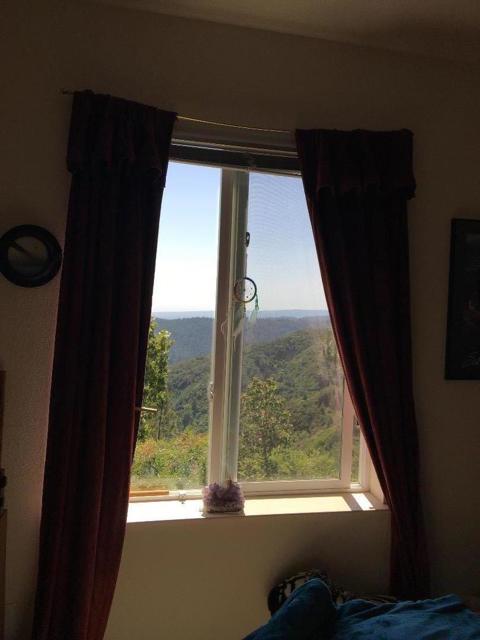 580 Russell Ridge, Watsonville CA: https://media.crmls.org/mediaz/548bb08c-71eb-4291-bdcf-484f73410994.jpg