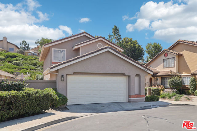 27598 Paseo Sonata, San Juan Capistrano CA: https://media.crmls.org/mediaz/548be522-2682-4d13-8c32-1fcca6ab6166.jpg