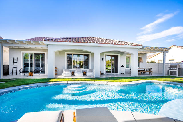 80818 Avenida San Ignacio, Indio CA: https://media.crmls.org/mediaz/548c8ebe-ee38-411b-93b9-deeba2b3fc40.jpg