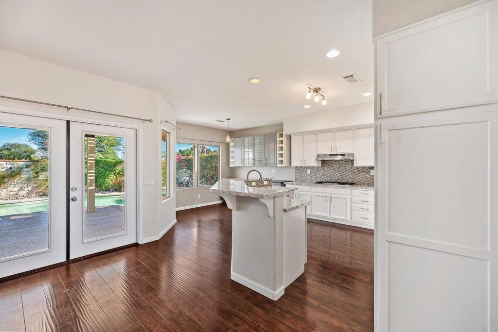 MLS #219138509DA image #9