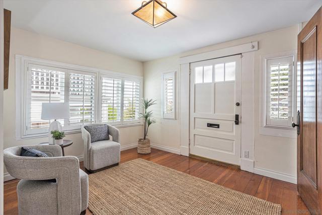 4655 Coronado Ave., San Diego CA: https://media.crmls.org/mediaz/548c9f65-5640-4140-9ab4-eb6b72164c40.jpg