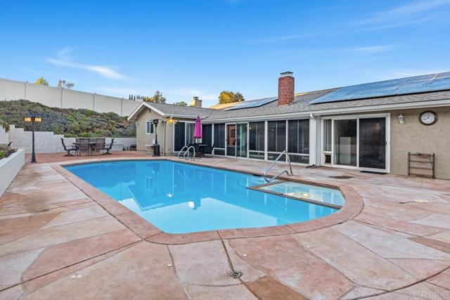 Detail Gallery Image 32 of 44 For 11515 Escoba Pl, San Diego,  CA 92127 - 4 Beds | 2 Baths