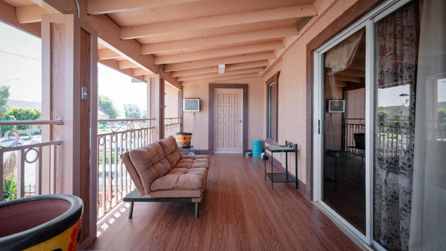 Image 15 of 27 For 407 Eastern Avenue