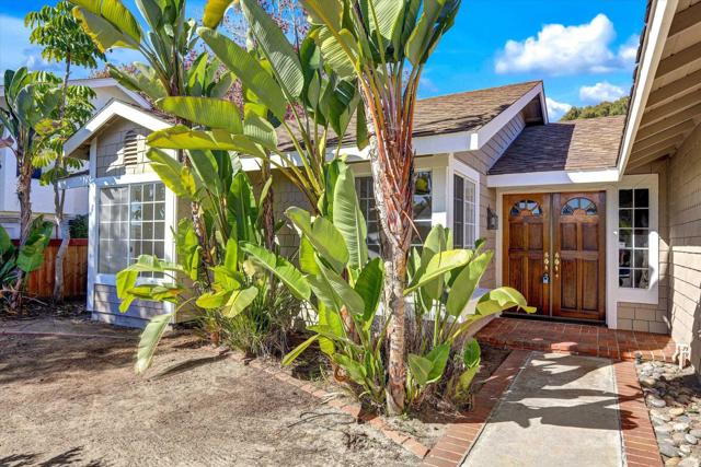 Detail Gallery Image 3 of 24 For 2754 Inverness Dr, Carlsbad,  CA 92010 - 3 Beds | 2 Baths