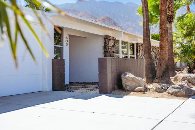 503 E Laurel Circle, Palm Springs, CA 92262