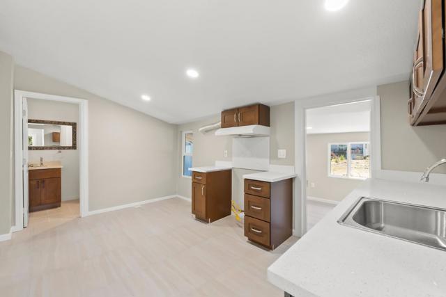 850 Calhoun Street, San Jose CA: https://media.crmls.org/mediaz/54918d58-8606-4024-8440-92618b17e0f5.jpg
